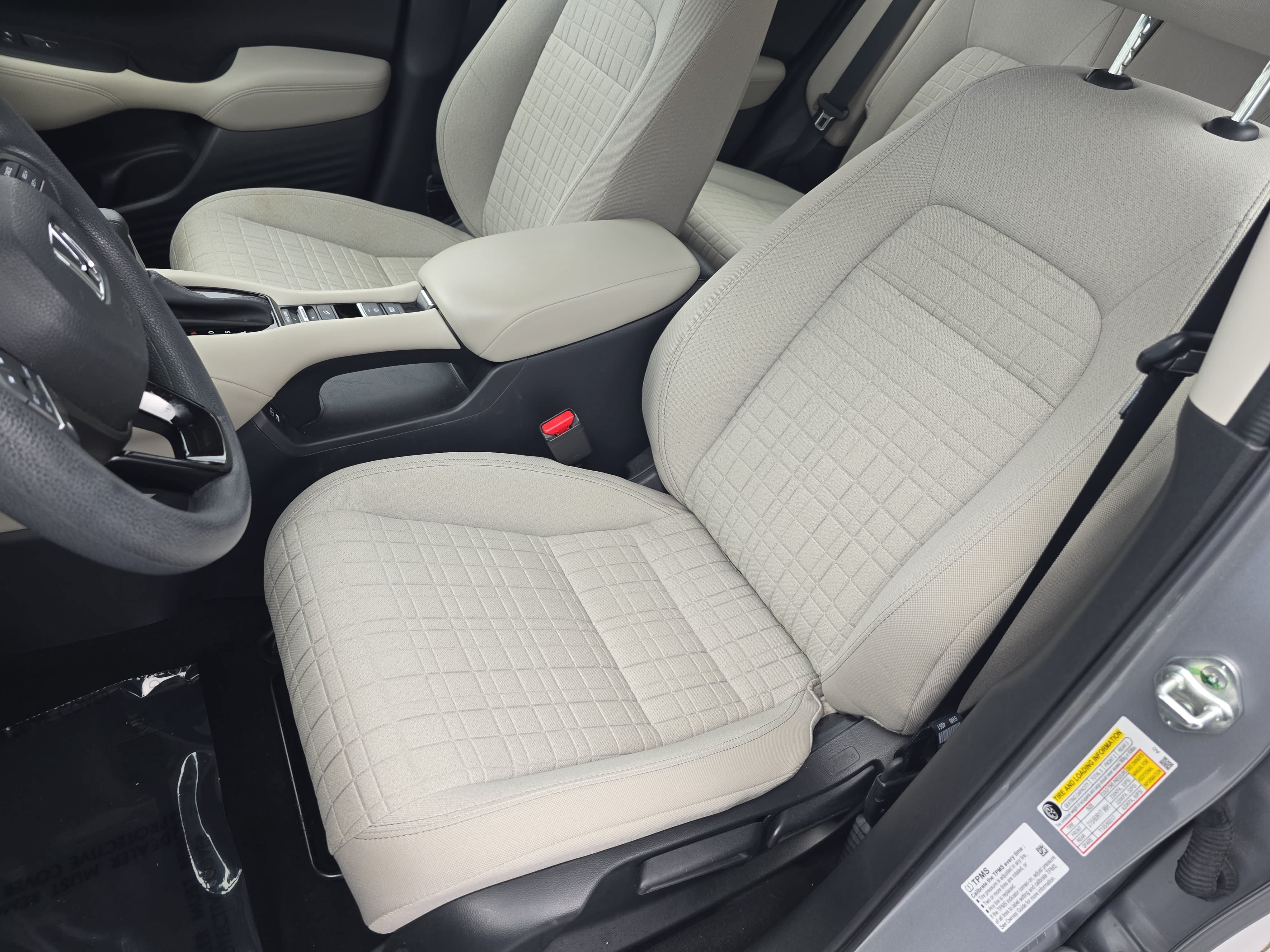 Used 2024 Honda HR-V LX image 14