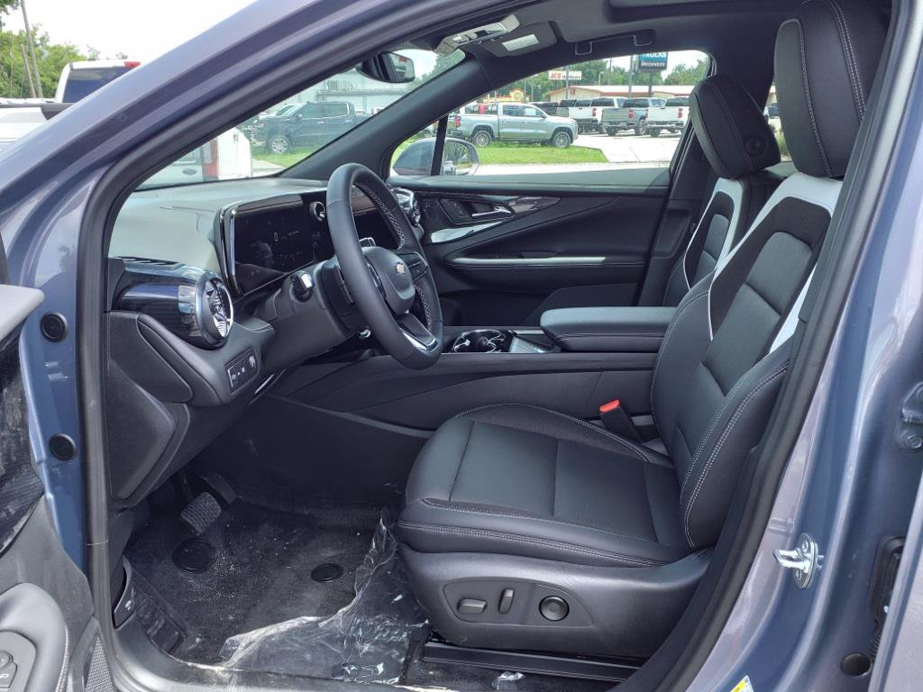 New 2024 Chevrolet Blazer EV LT AWD/4WD image 12