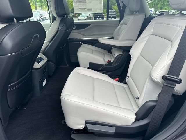 New 2026 Lincoln Navigator Reserve AWD/4WD image 20