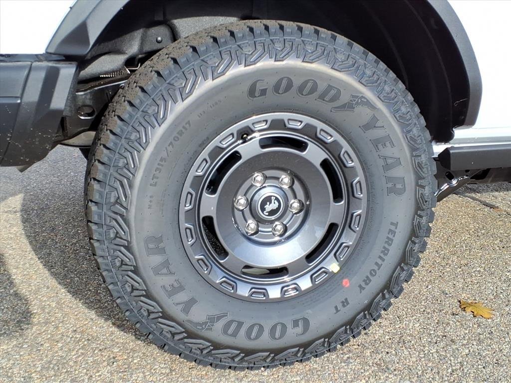 New 2025 Ford Bronco Badlands image 7