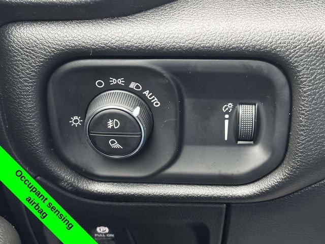 New 2026 RAM 1500 Express AWD/4WD image 16