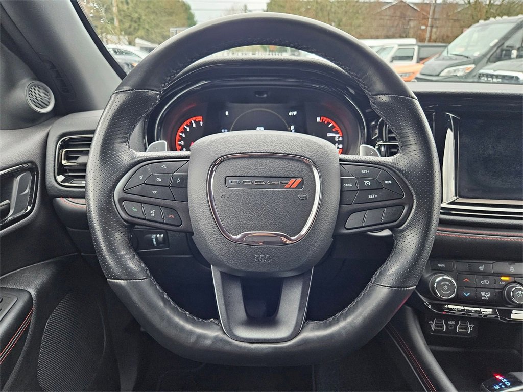 Used 2023 Dodge Durango GT image 24