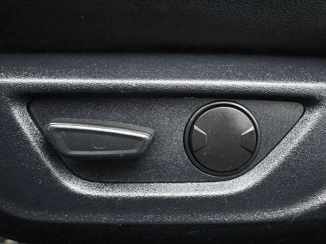 Used 2020 Ford Mustang Premium RWD image 11