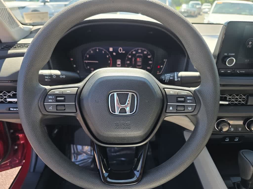Certified 2025 Honda Accord SE image 19