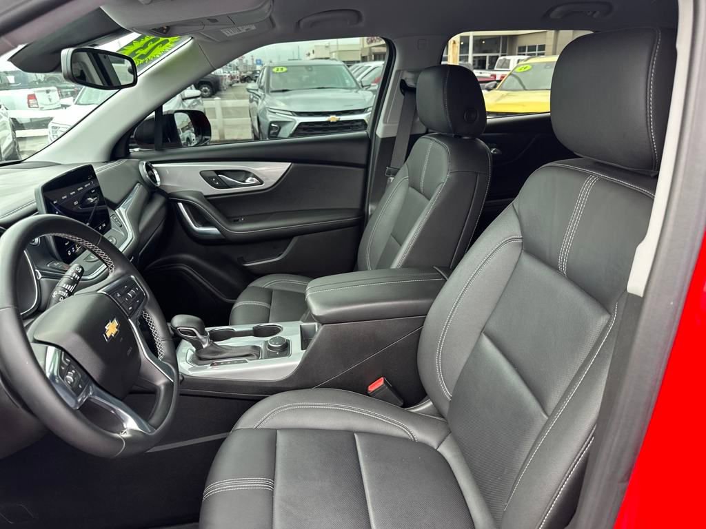 Used 2023 Chevrolet Blazer LT w/ Midnight/Sport Edition image 11