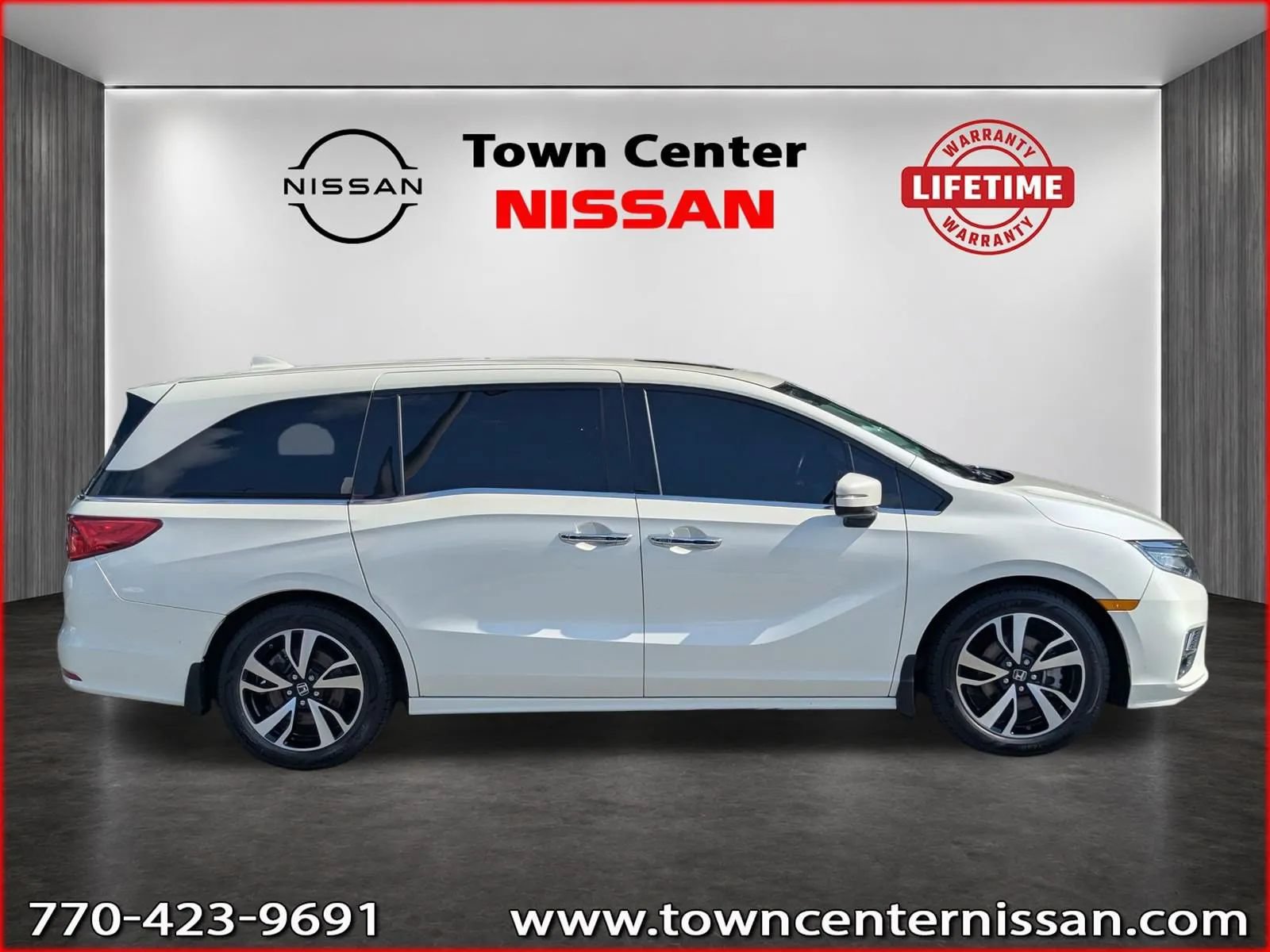 Used 2019 Honda Odyssey Elite image 8