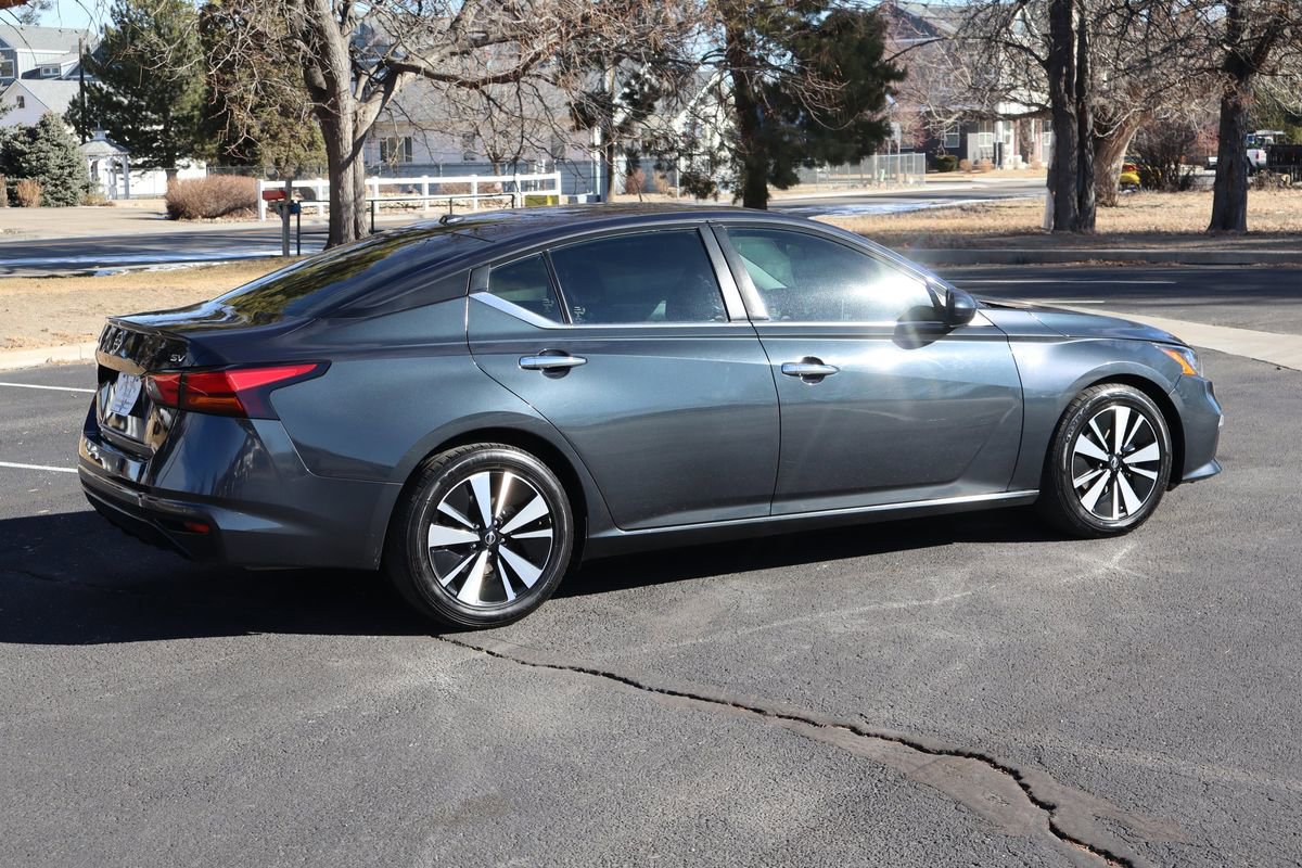 Used 2022 Nissan Altima 2.5 SV image 4