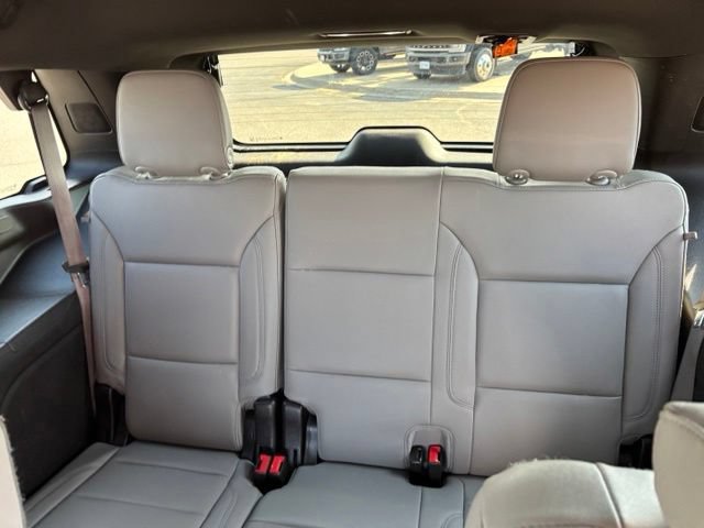 Certified 2022 Chevrolet Tahoe LT w/ Luxury Package AWD/4WD image 20