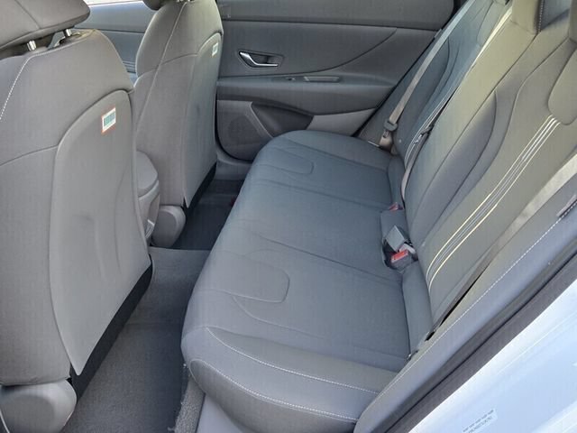 New 2026 Hyundai Elantra SEL Sport Premium FWD image 6