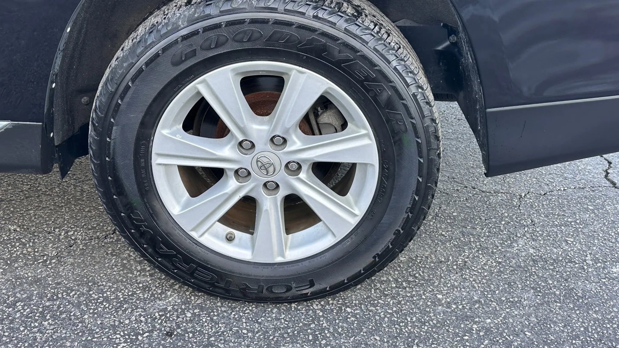 Used 2013 Toyota Highlander Limited image 21