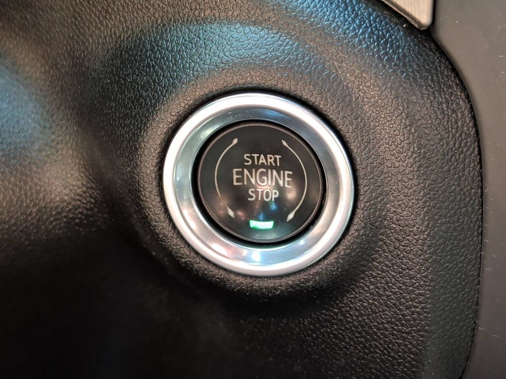 Used 2021 GMC Sierra 3500 Denali AWD/4WD image 26