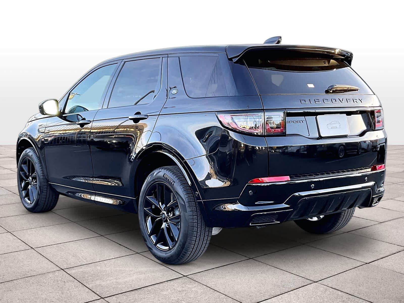 New 2026 Land Rover Discovery Sport Landmark AWD/4WD image 3