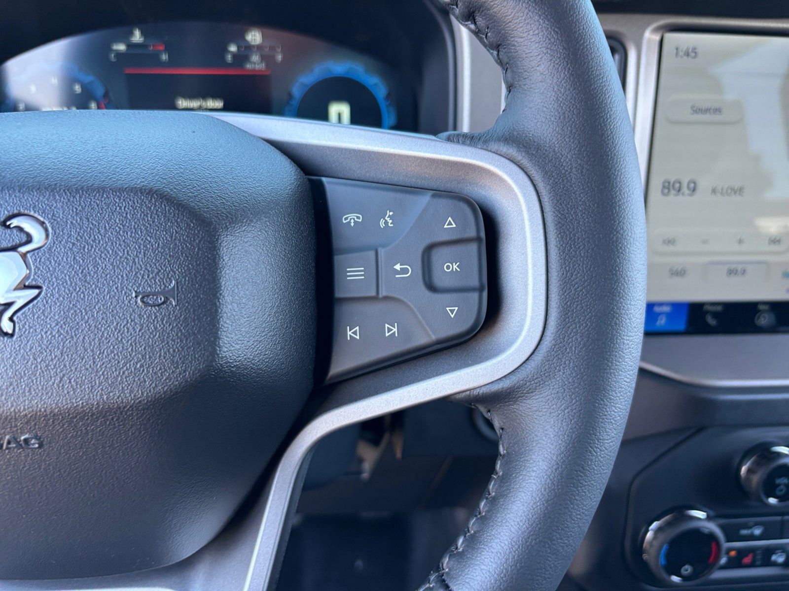 New 2025 Ford Bronco Outer Banks w/ Sasquatch Package image 33