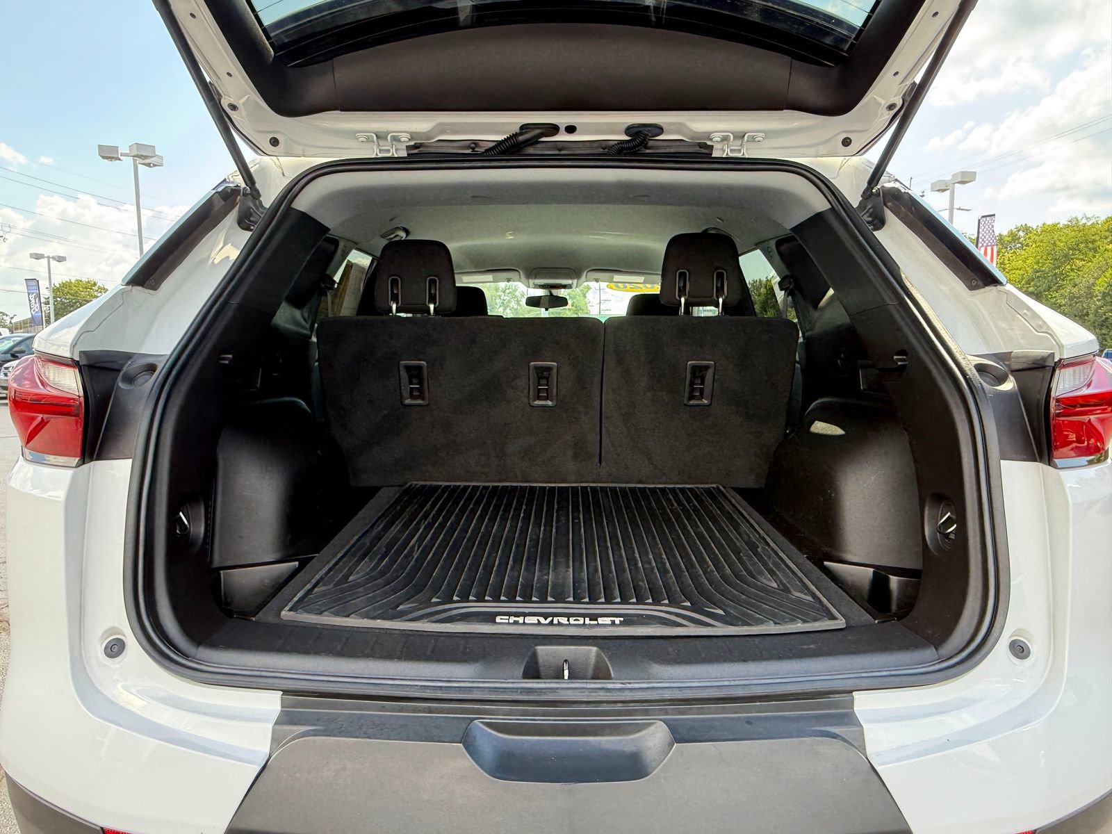 Used 2020 Chevrolet Blazer LT image 30