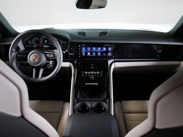 New 2026 Porsche Panamera 4 AWD/4WD image 12