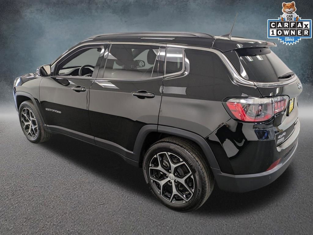 Used 2024 Jeep Compass Limited image 6