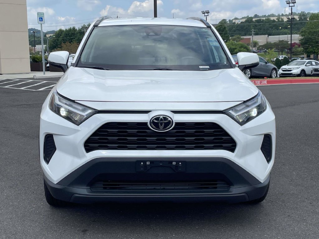 Certified 2024 Toyota RAV4 XLE FWD image 8
