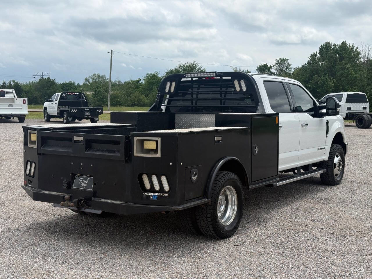 Used 2019 Ford F350 XLT w/ XLT Premium Package AWD/4WD image 5