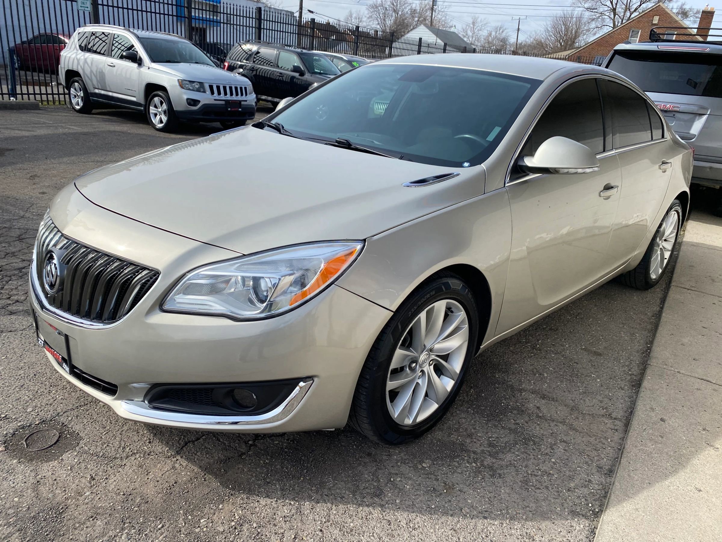 Used 2016 Buick Regal Premium image 6
