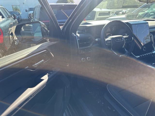 New 2026 GMC Yukon Elevation w/ Elevation Premium Package image 17