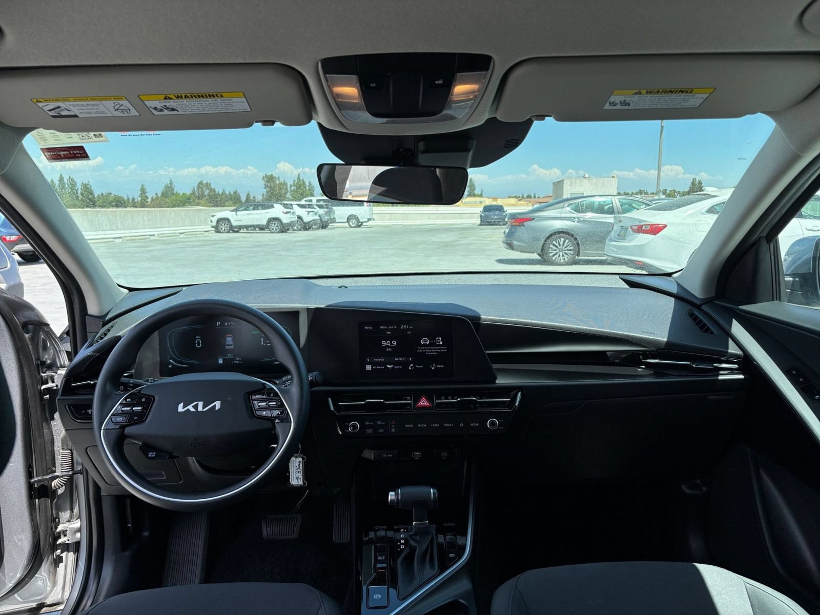 Used 2026 Kia Niro LX FWD image 30
