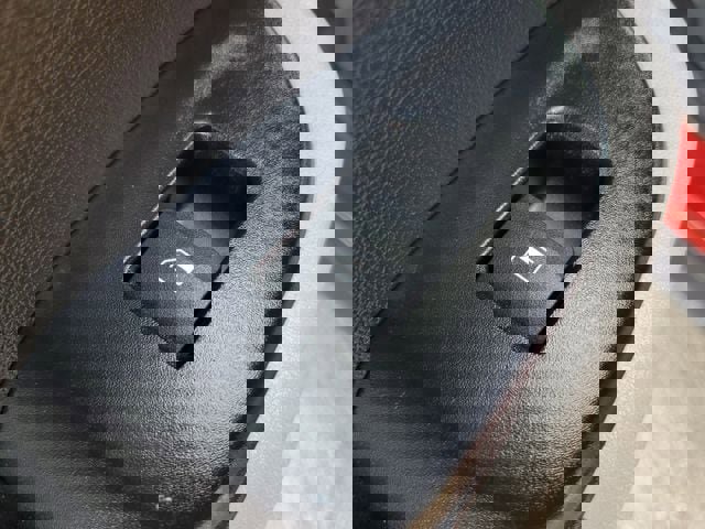 Used 2020 Hyundai Venue SEL w/ Convenience Package image 13