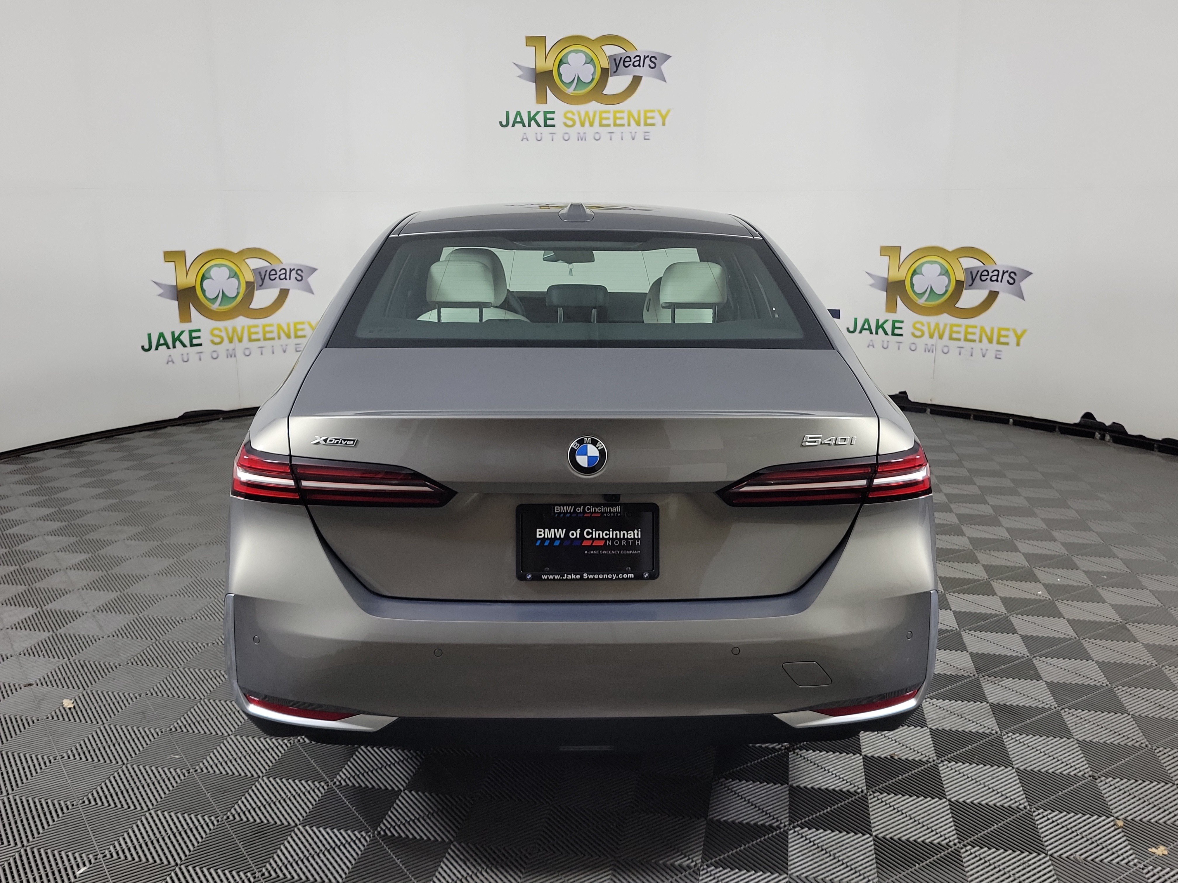 Certified 2026 BMW 540i xDrive w/ Premium Package AWD/4WD image 6