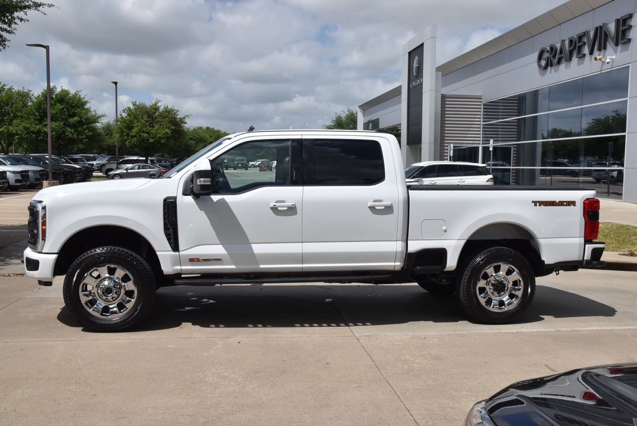 Used 2023 Ford F250 Lariat w/ Lariat Ultimate Package AWD/4WD image 12
