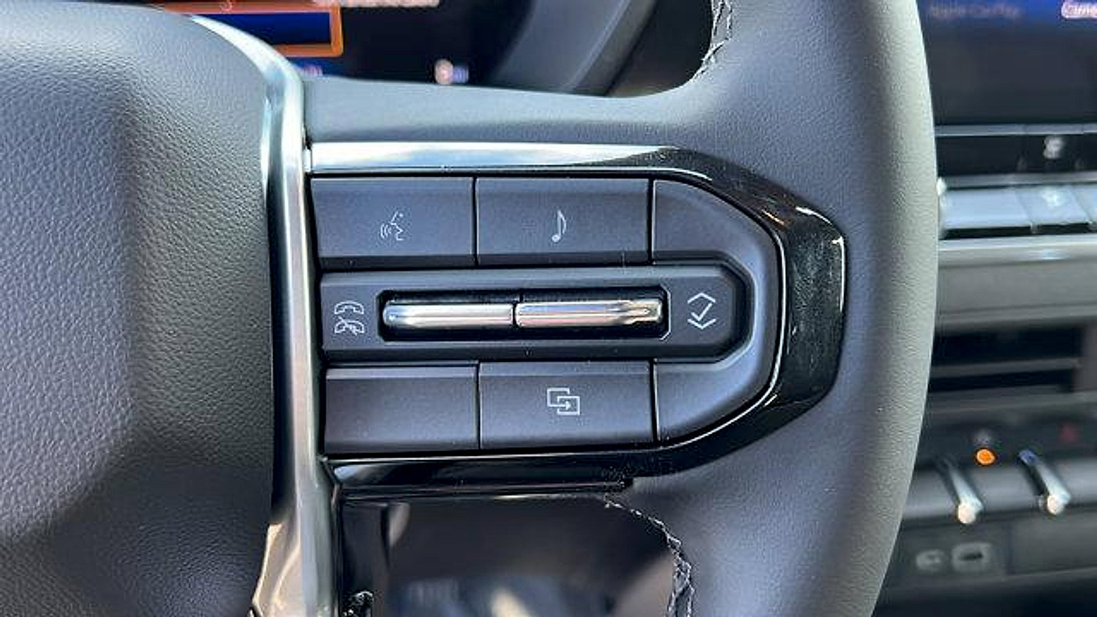 New 2026 Chevrolet Colorado W/T w/ WT Convenience Package II image 24