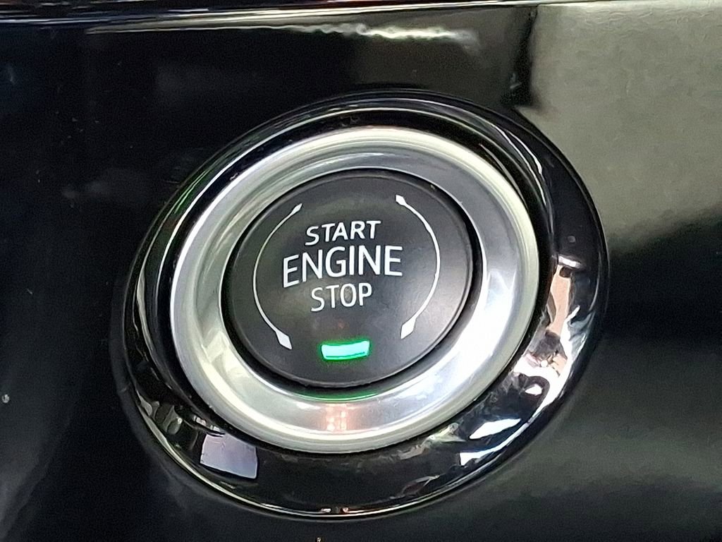 Used 2024 GMC Sierra 1500 SLT image 23