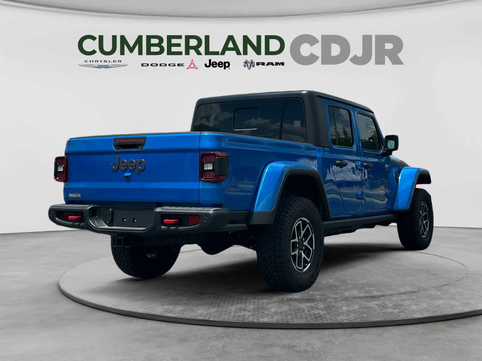 New 2025 Jeep Gladiator Rubicon w/ Safety Group AWD/4WD image 6
