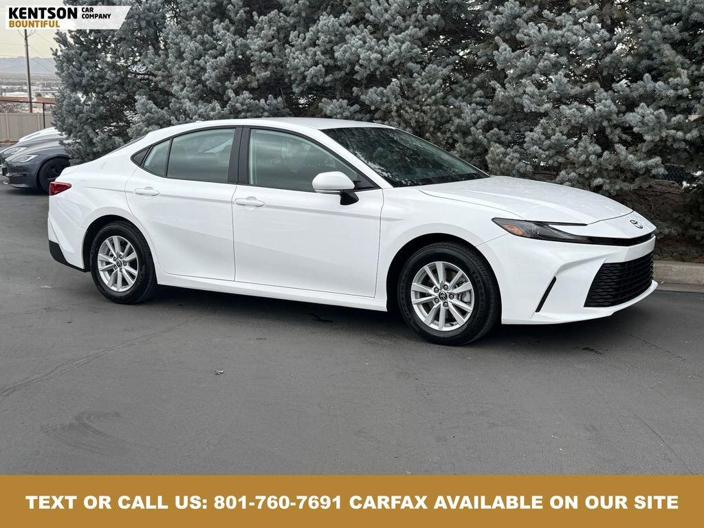 Used 2026 Toyota Camry LE image 12