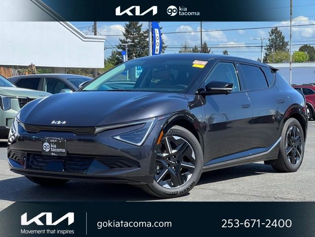 Used 2025 Kia EV6 Wind RWD image 1