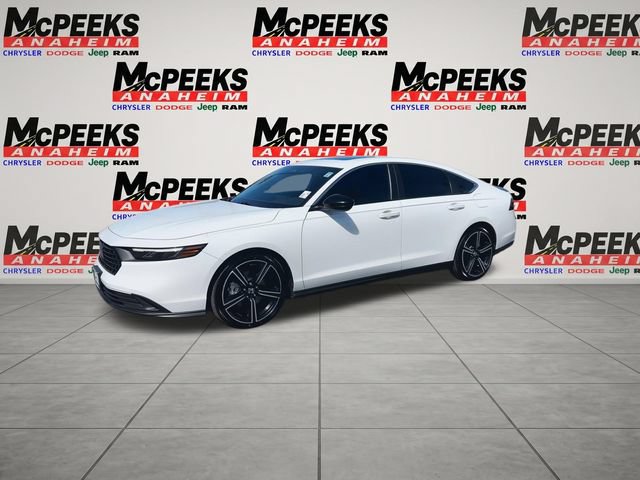 Used 2024 Honda Accord Sport image 4