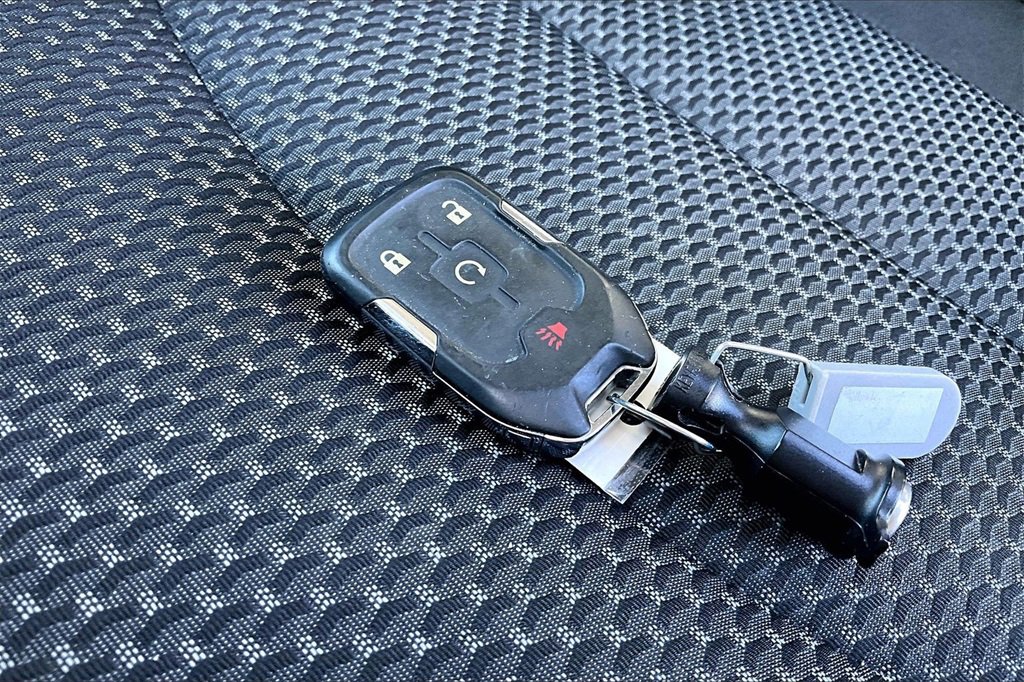 Used 2022 GMC Terrain SLE w/ Driver Convenience Package image 11