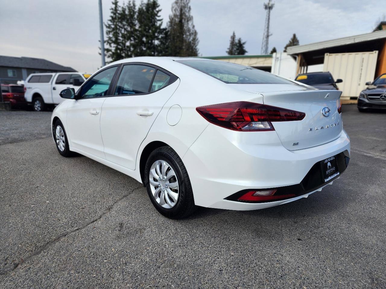 Used 2019 Hyundai Elantra SE w/ Cargo Package image 7