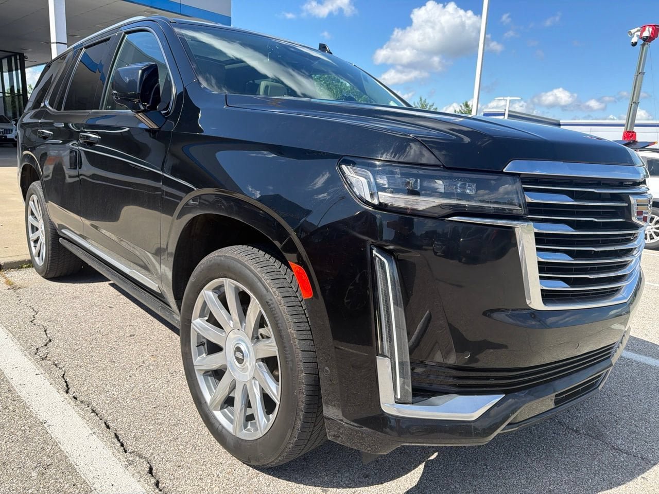 Used 2022 Cadillac Escalade Premium Luxury Platinum AWD/4WD image 3