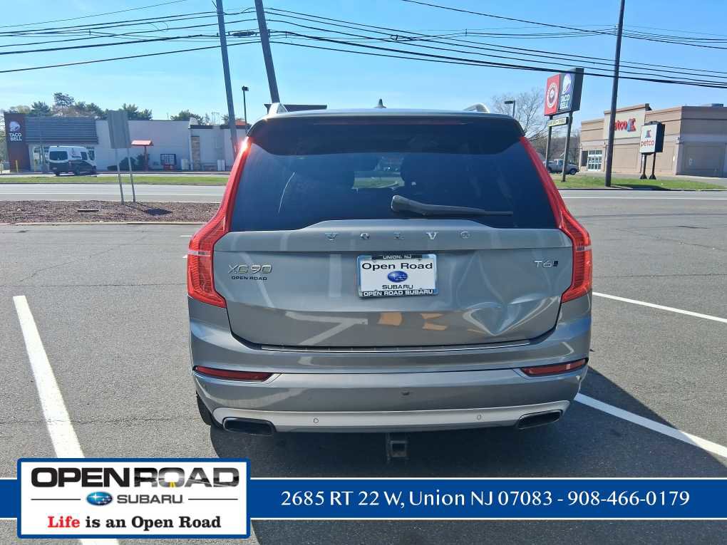 Used 2016 Volvo XC90 T6 Momentum image 6