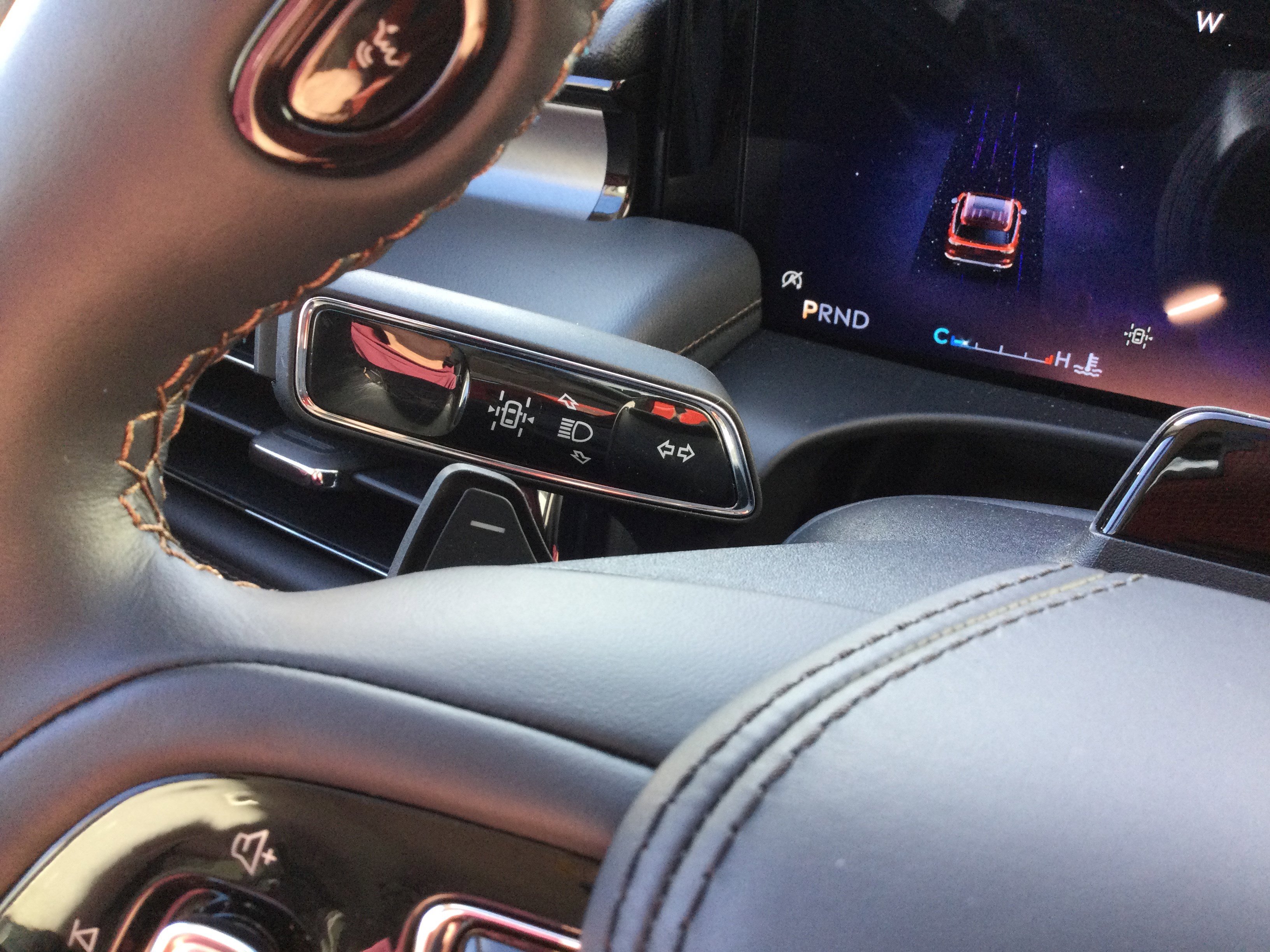 New 2026 Lincoln Aviator AWD image 16