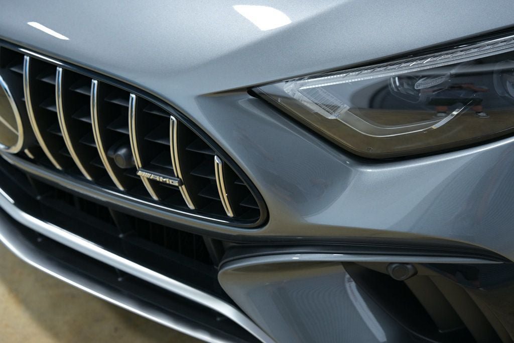 Used 2026 Mercedes-Benz SL 63 AMG 4MATIC image 3