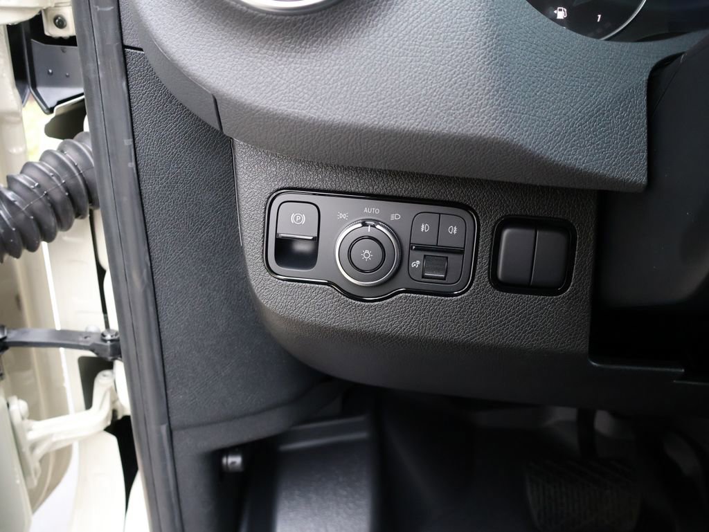 New 2026 Mercedes-Benz Sprinter 144 Cargo image 41