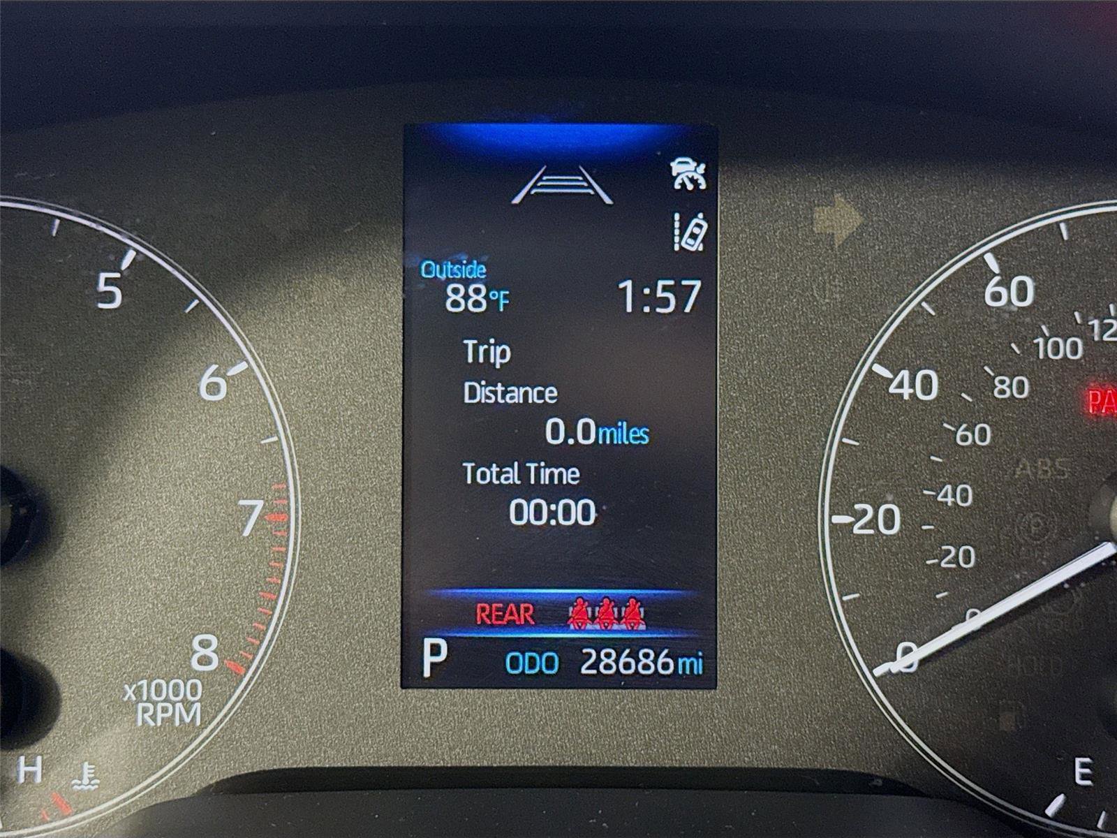 Used 2024 Toyota Corolla SE FWD image 4