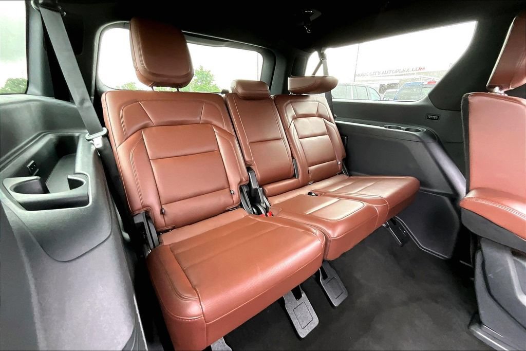 Used 2025 Lincoln Navigator L Reserve AWD/4WD image 27