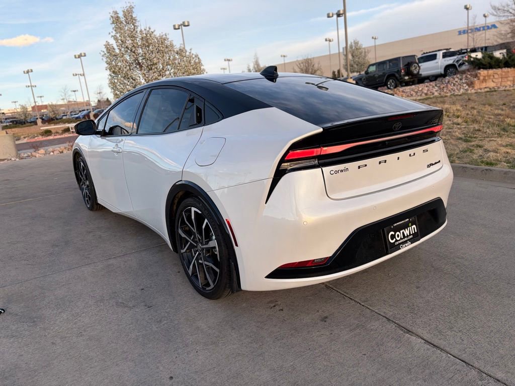 Used 2023 Toyota Prius Prime image 8