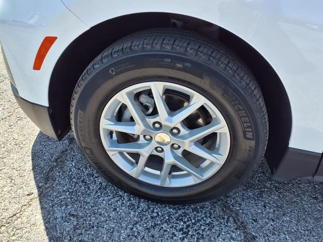 Used 2023 Chevrolet Equinox LT FWD image 36