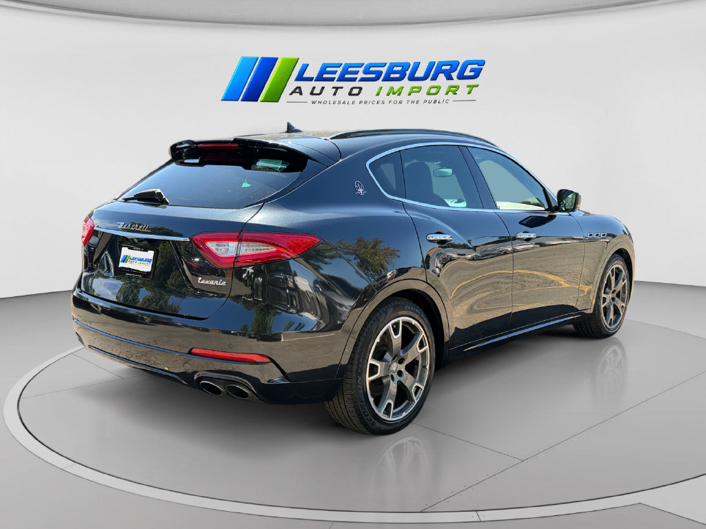Used 2017 Maserati Levante w/ Sport Package AWD/4WD image 5