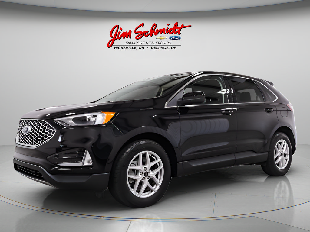 Used 2024 Ford Edge SEL w/ Convenience Package AWD/4WD image 3