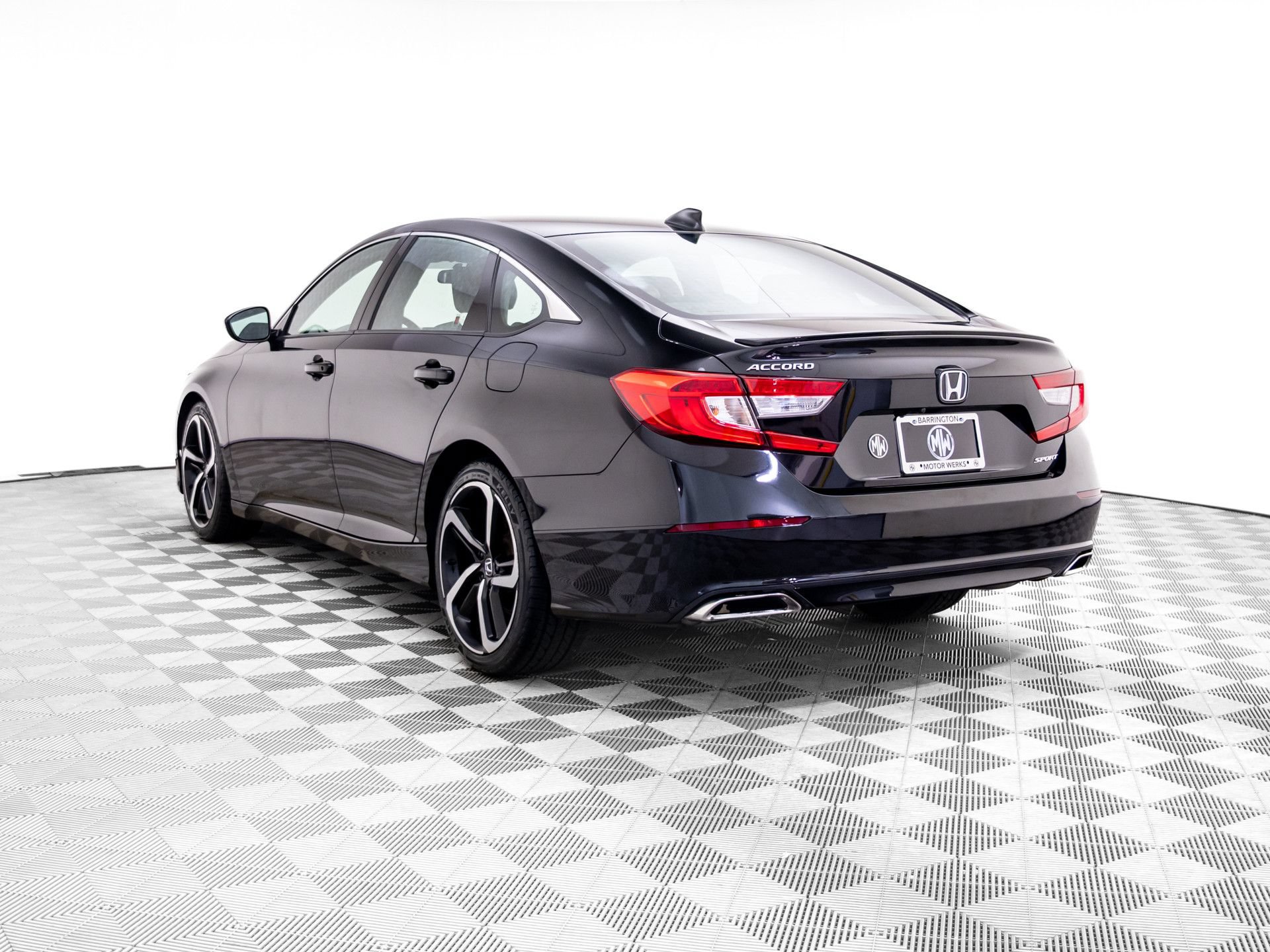 Used 2020 Honda Accord Sport image 3