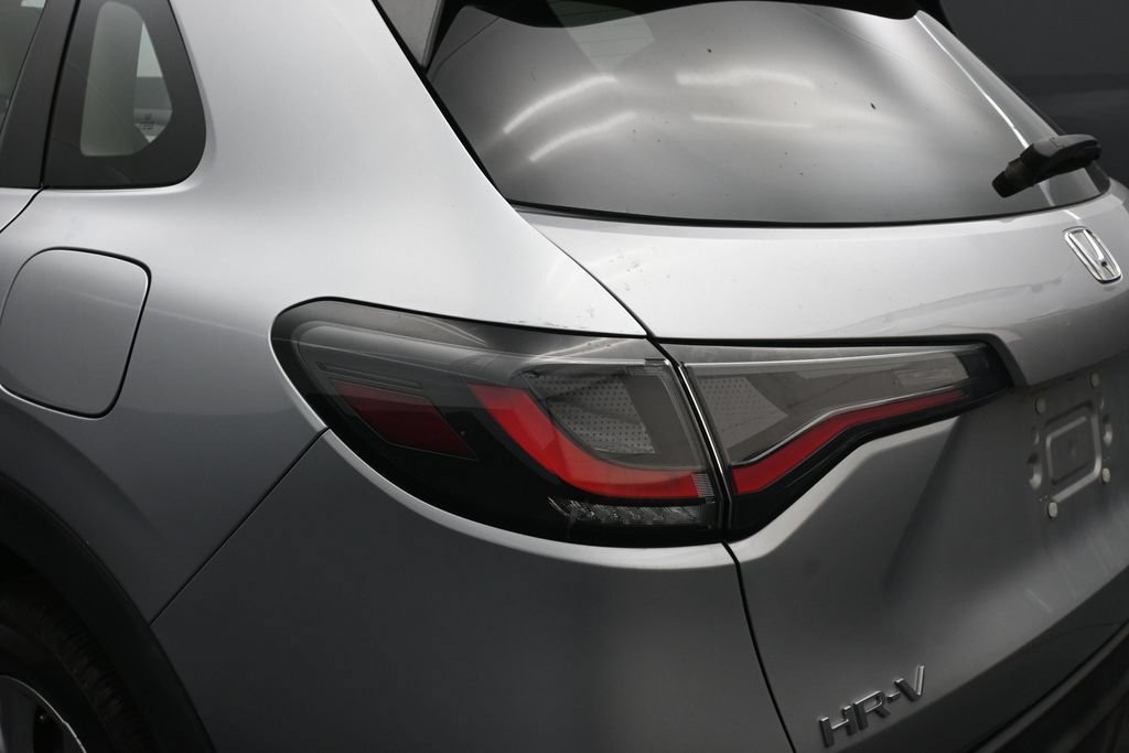 Certified 2023 Honda HR-V LX image 39