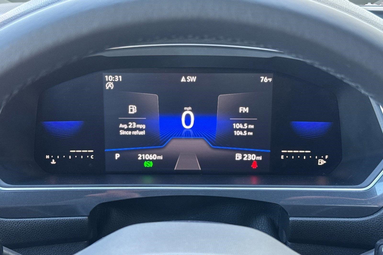 Used 2022 Volkswagen Tiguan SE R-Line image 19